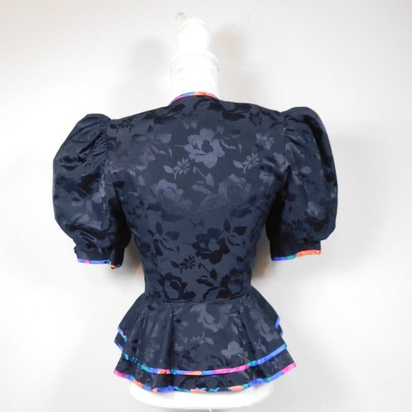 A.J Bari Puff Shoulder Blouse - Picture 2 of 5